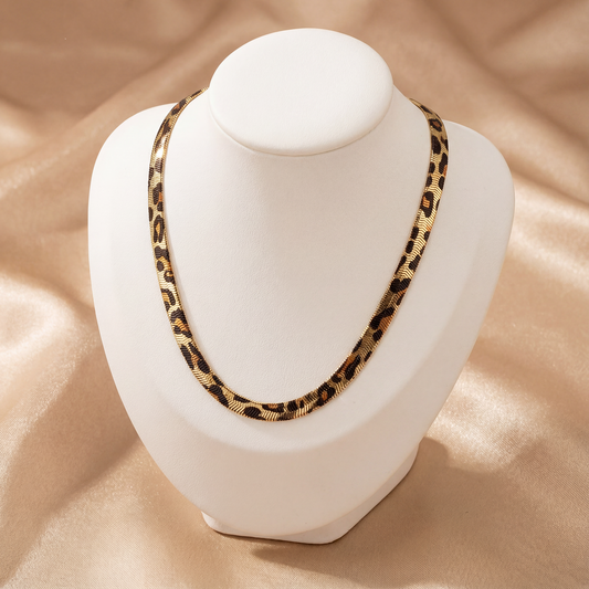 Collana premium color oro tipo snake, design elegante e finitura lucida